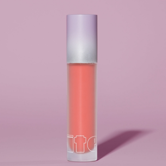 Item Beauty Makeup 25 Item Beauty Lip Quip Moisturizing Lip Oil Come Thru Poshmark